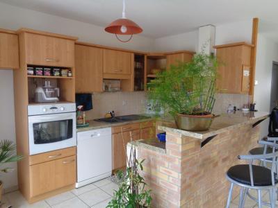 For sale Jumeaux 4 rooms 90 m2 Puy de dome (63570) photo 3