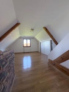 For sale Domblans 5 rooms 132 m2 Jura (39210) photo 4
