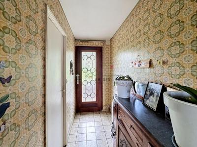 For sale Rochechouart 3 rooms 68 m2 Haute vienne (87600) photo 3