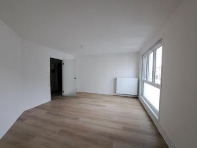 For rent Saint-etienne 3 rooms 68 m2 Loire (42000) photo 1