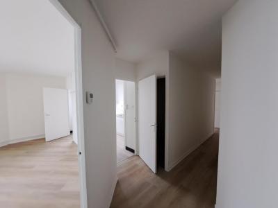 For rent Saint-etienne 3 rooms 68 m2 Loire (42000) photo 2