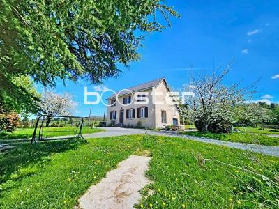 For sale Saint-yrieix-la-perche 5 rooms 113 m2 Haute vienne (87500) photo 0