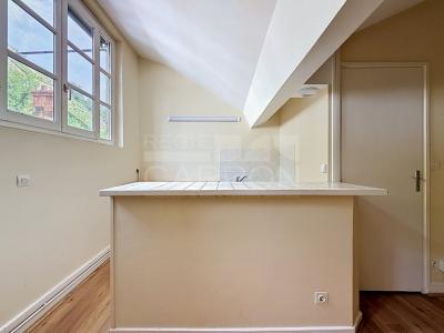 Louer Appartement Lyon-5eme-arrondissement 502 euros
