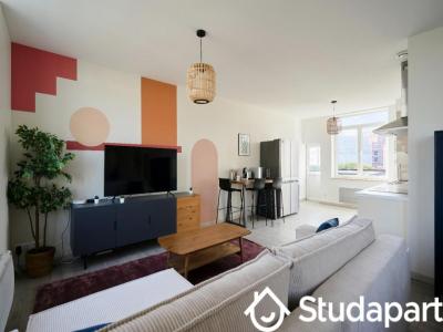 Louer Appartement 9 m2 Lille