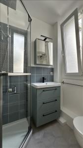 Louer Appartement Paris-7eme-arrondissement 1000 euros