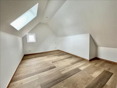 For rent Caudry 4 rooms 77 m2 Nord (59540) photo 3