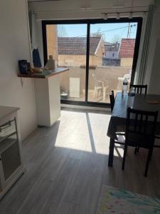 For rent Bordeaux 2 rooms 48 m2 Gironde (33000) photo 1