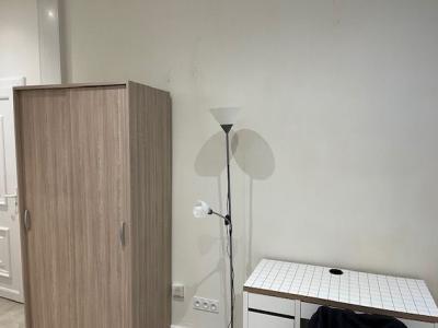 For rent Bordeaux 1 room 25 m2 Gironde (33000) photo 2