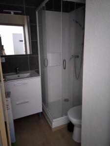 For rent Bordeaux 1 room 20 m2 Gironde (33000) photo 2