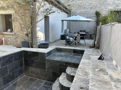 For sale A 100M DE LA RIVIERE 5 rooms 90 m2 Gard (30250) photo 2
