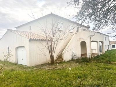 For sale 4 rooms 94 m2 Herault (34340) photo 0