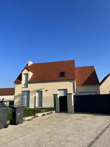 For sale Bennecourt 5 rooms 101 m2 Yvelines (78270) photo 0
