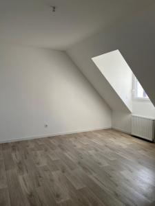 For sale Bennecourt 5 rooms 101 m2 Yvelines (78270) photo 2