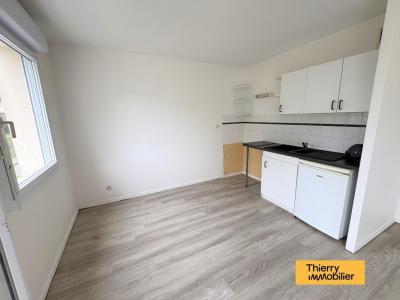 For sale Nantes 2 rooms 37 m2 Loire atlantique (44300) photo 2