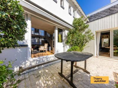 For sale Nantes 7 rooms 144 m2 Loire atlantique (44300) photo 1