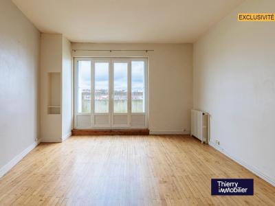 For sale Nantes 3 rooms 65 m2 Loire atlantique (44000) photo 1