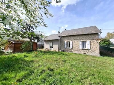 For sale Egletons 4 rooms 81 m2 Correze (19300) photo 0