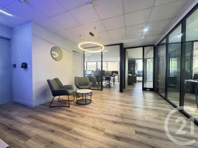 For sale Nanterre 370 m2 Hauts de Seine (92000) photo 0