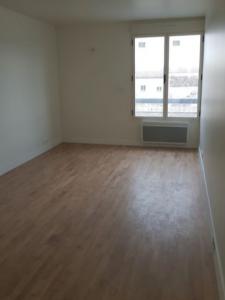 For rent Bordeaux 1 room 28 m2 Gironde (33800) photo 2