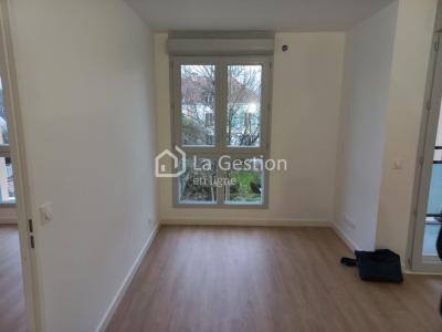 For rent Meaux 2 rooms 45 m2 Seine et marne (77100) photo 2
