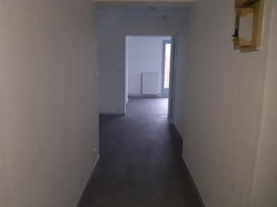 Louer Appartement Saint-loup-sur-semouse 453 euros