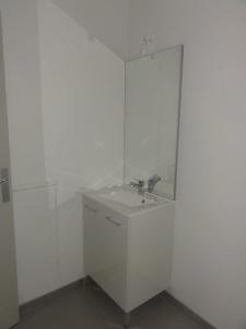 For rent Creusot 2 rooms 43 m2 Saone et loire (71200) photo 4
