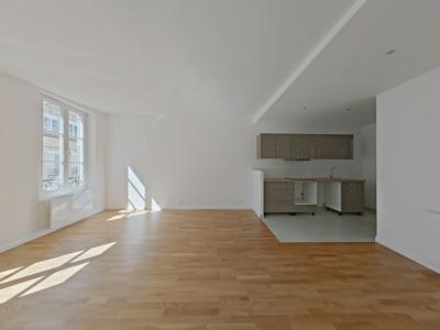 For rent Paris-1er-arrondissement 1 room 36 m2 Paris (75001) photo 3