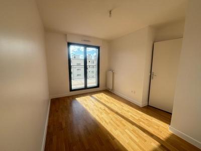 For rent Issy-les-moulineaux 4 rooms 110 m2 Hauts de Seine (92130) photo 4