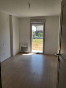 For rent Pont-sainte-marie 2 rooms 56 m2 Aube (10150) photo 3