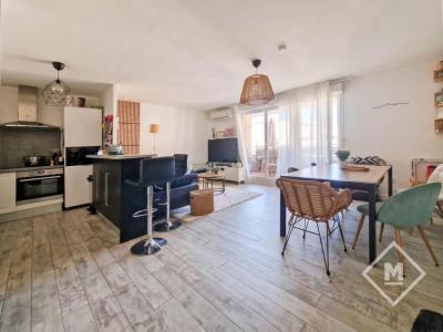 For sale Marseille-8eme-arrondissement 4 rooms 84 m2 Bouches du Rhone (13008) photo 1