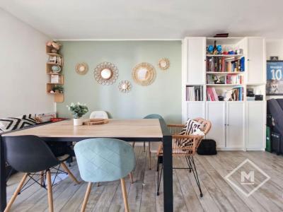 For sale Marseille-8eme-arrondissement 4 rooms 84 m2 Bouches du Rhone (13008) photo 2