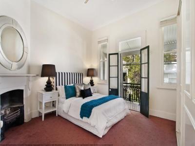 For sale Asnieres-sur-seine 3 rooms 70 m2 Hauts de Seine (92600) photo 0