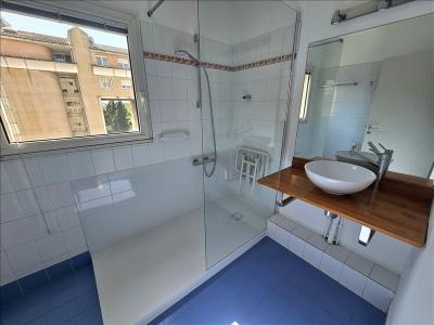 Louer Appartement Aix-en-provence 1190 euros