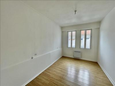 Louer Appartement 63 m2 Corbie