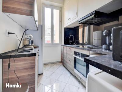 For sale Marseille-7eme-arrondissement 3 rooms 51 m2 Bouches du Rhone (13007) photo 3