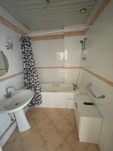 For rent Nancy 3 rooms 66 m2 Meurthe et moselle (54000) photo 2