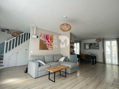For sale Marcoussis 4 rooms 108 m2 Essonne (91460) photo 3