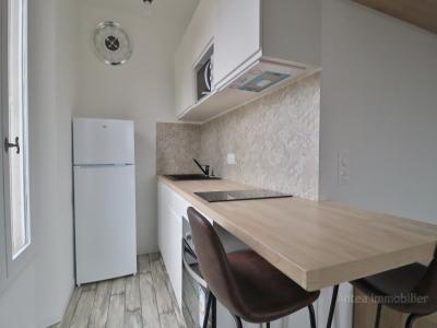 Louer Appartement 28 m2 Sainte-savine
