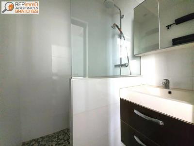 For rent Livry-gargan 2 rooms 32 m2 Seine saint denis (93190) photo 4