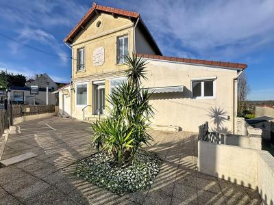 For sale Igny 6 rooms 125 m2 Essonne (91430) photo 1