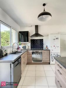 For sale Aigrefeuille-d'aunis 5 rooms 96 m2 Charente maritime (17290) photo 1