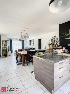 For sale Aigrefeuille-d'aunis 5 rooms 96 m2 Charente maritime (17290) photo 3