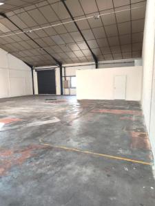 Louer Commerce Orleans 15864 euros