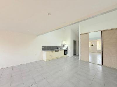 For rent Saint-christoly-de-blaye 4 rooms 79 m2 Gironde (33920) photo 2