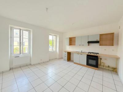 For rent Saint-savin 3 rooms 61 m2 Gironde (33920) photo 2