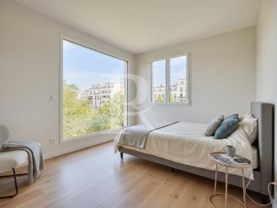 For sale Pantin 4 rooms 83 m2 Seine saint denis (93500) photo 3