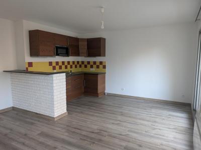 For rent Nantes 2 rooms 47 m2 Loire atlantique (44000) photo 1