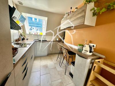 For sale Rouen 4 rooms 92 m2 Seine maritime (76000) photo 2