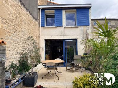 For sale Niort 4 rooms 101 m2 Deux sevres (79000) photo 0