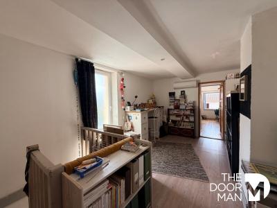 For sale Niort 4 rooms 101 m2 Deux sevres (79000) photo 4